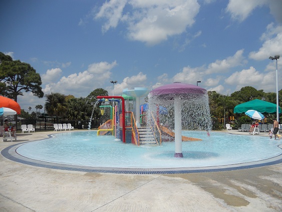 Water spraying from a splash fountain in a city park