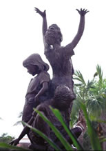Bronze statue of 3 children